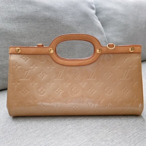 LOUIS VUITTON Monogram Vernis Roxbury Drive Handbag/Shoulder Bag - Picture 11 of 12